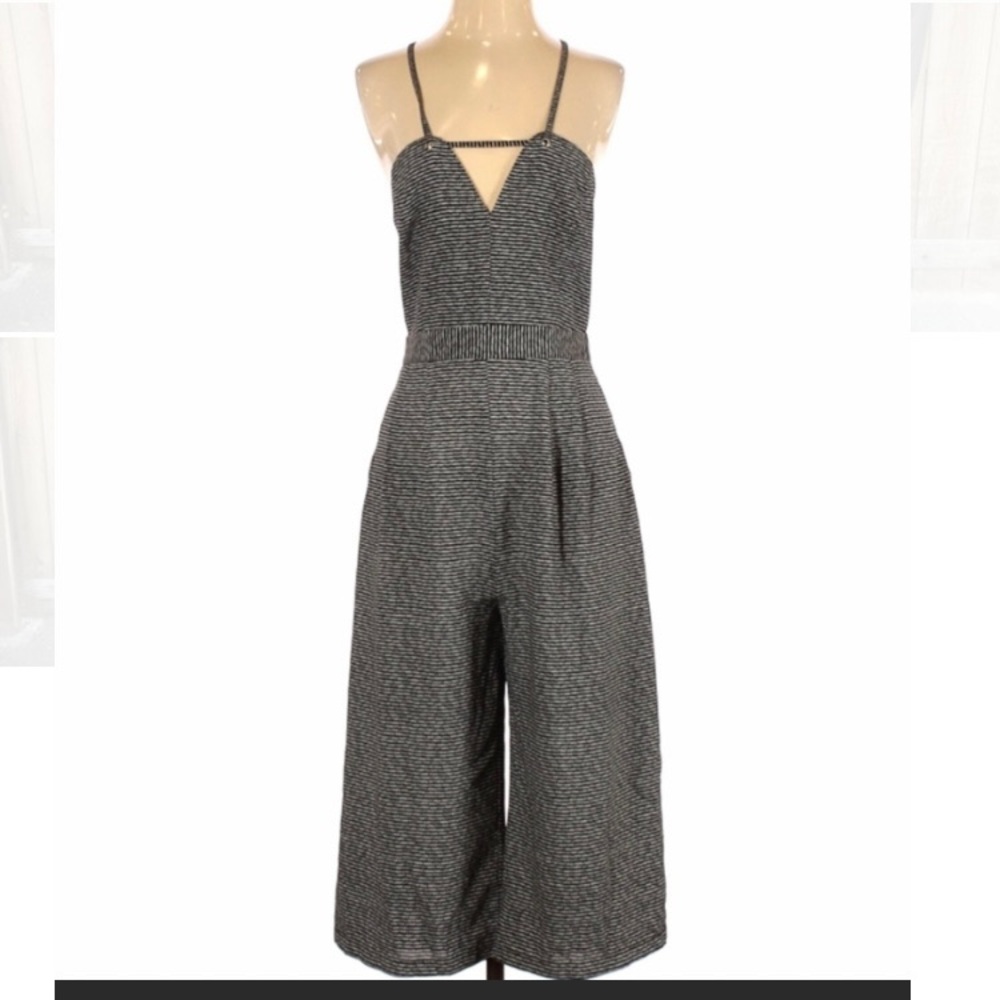LF Black and White Striped Cropped Criss Cross Jumpsuit Size XS